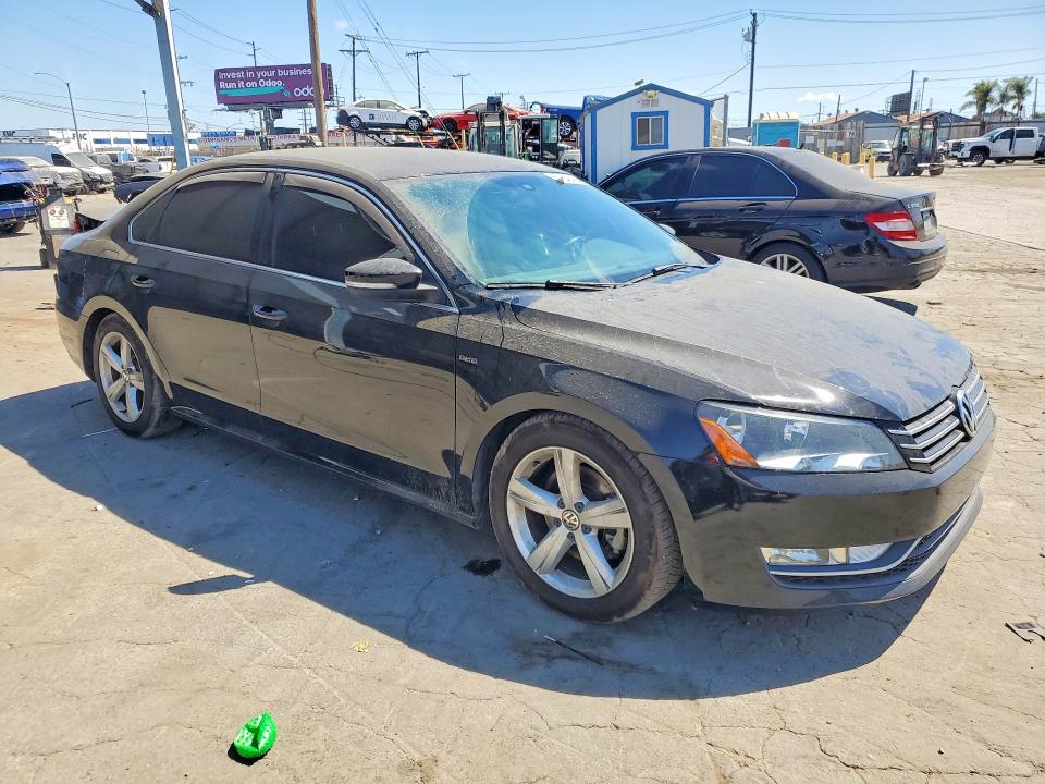 Продаж на аукціоні авто 2015 Volkswagen Passat, vin: 1VWAT7A35FC111449, номер лоту: 65164246