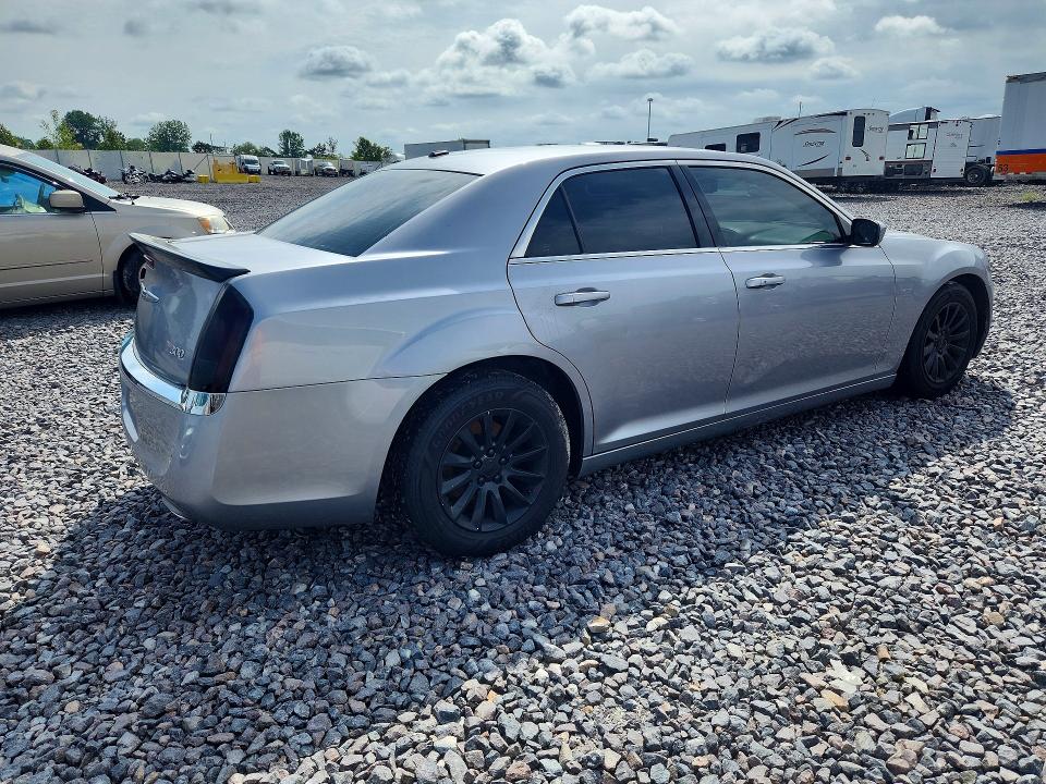 65755896 :رقم المزاد ، 2C3CCAAG5EH327216 vin ، 2014 Chrysler 300 مزاد بيع
