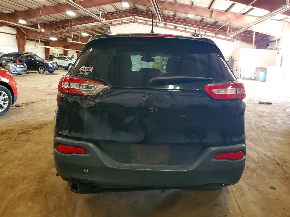 Auction sale of the 2018 Jeep Cherokee, vin: 1C4PJLCB3JD538521, lot number: 65856286