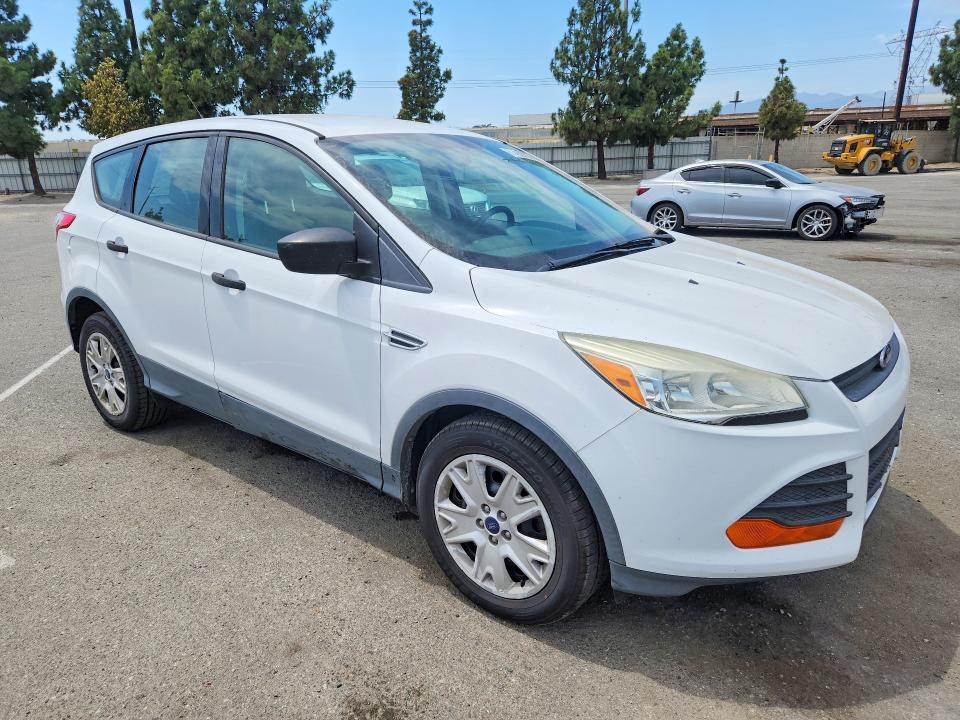 61450786 :رقم المزاد ، 1FMCU0F74EUD25087 vin ، 2014 Ford Escape مزاد بيع