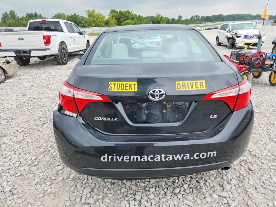 66586926 :رقم المزاد ، 2T1BURHE5FC431014 vin ، 2015 Toyota Corolla مزاد بيع