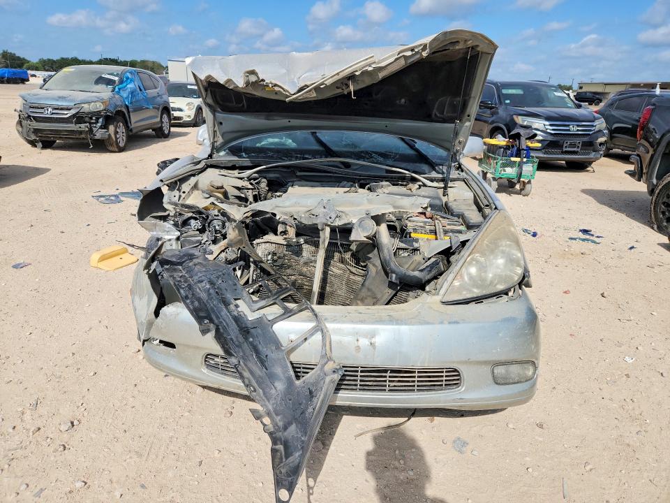 Продаж на аукціоні авто 2002 Lexus Es, vin: JTHBF30G125024060, номер лоту: 64672316