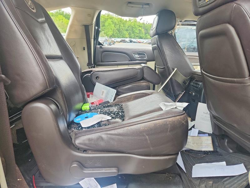 65548346 :رقم المزاد ، 1GYS4KEF6BR163203 vin ، 2011 Cadillac Escalade مزاد بيع