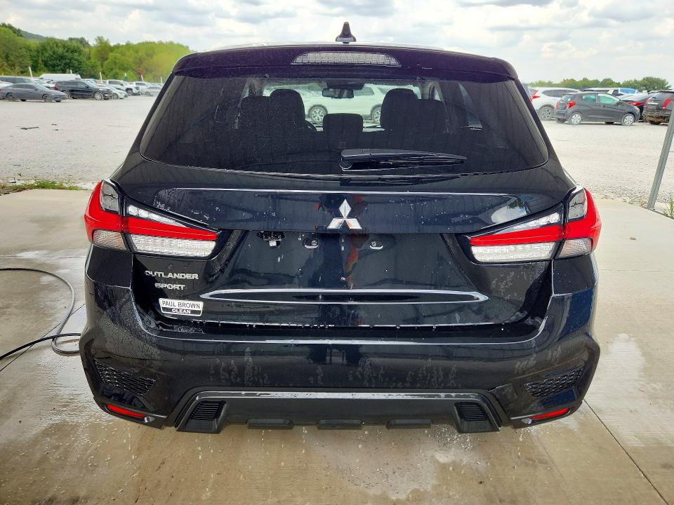 2021 Mitsubishi Outlander Sport მანქანა იყიდება აუქციონზე, vin: JA4APUAUXMU011637, აუქციონის ნომერი: 65867646
