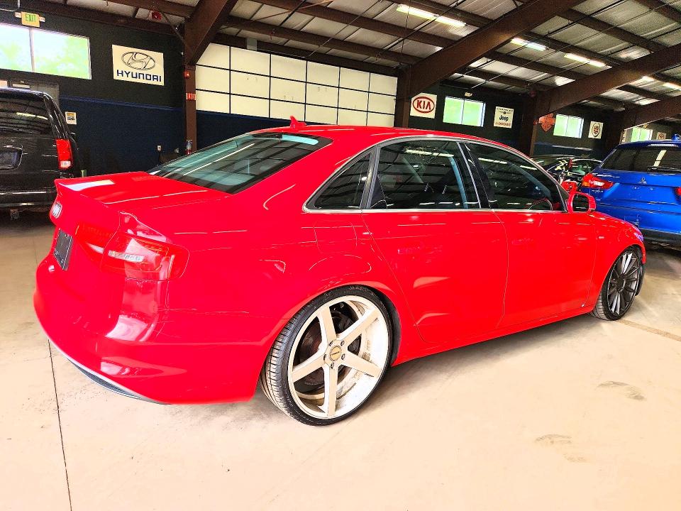 2015 Audi A4 მანქანა იყიდება აუქციონზე, vin: WAUBFAFL0FN020286, აუქციონის ნომერი: 64261416