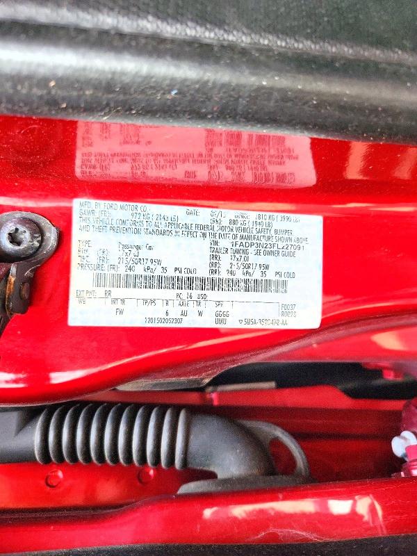 66064596 :رقم المزاد ، 1FADP3N23FL227091 vin ، 2015 Ford Focus مزاد بيع