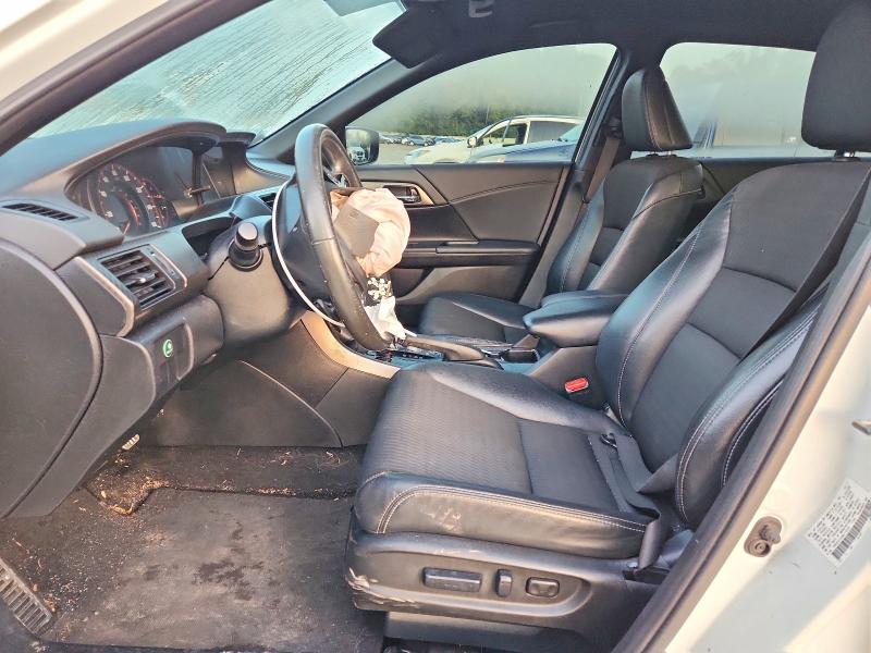 65085076 :رقم المزاد ، 1HGCR2F50HA178306 vin ، 2017 Honda Accord مزاد بيع