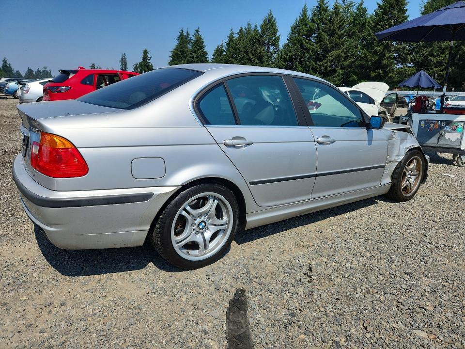 2001 Bmw 330 მანქანა იყიდება აუქციონზე, vin: WBAAV53411FJ64628, აუქციონის ნომერი: 64058716