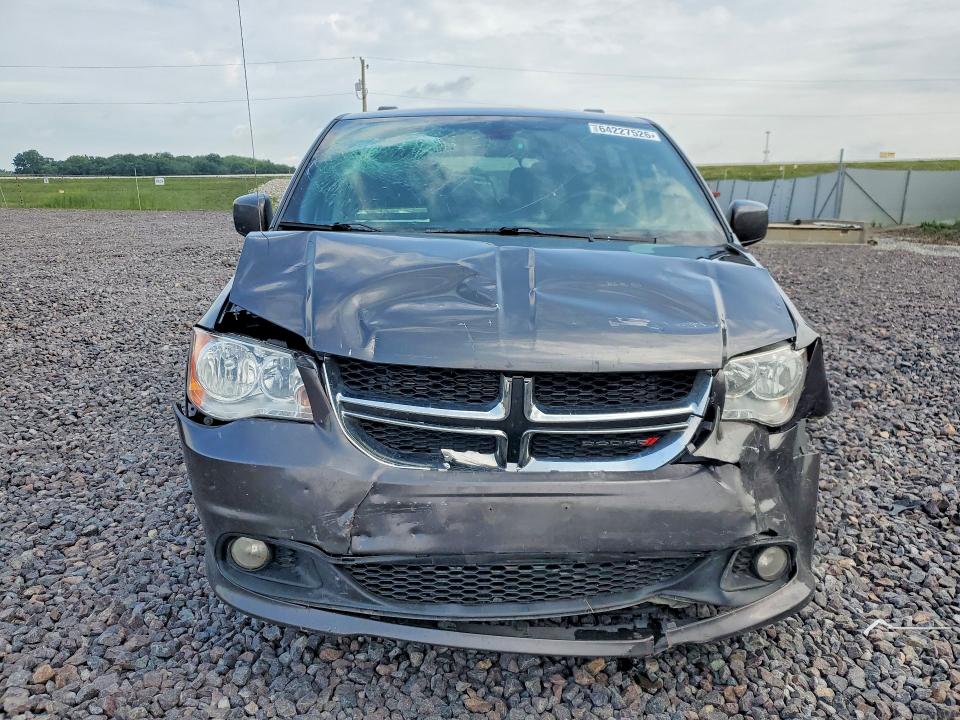 64227526 :رقم المزاد ، 2C4RDGCG6LR153344 vin ، 2020 Dodge Grand Caravan مزاد بيع