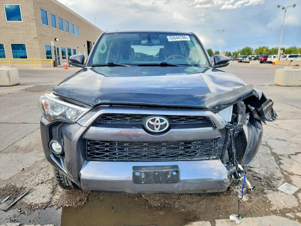 Продажа на аукционе авто 2019 Toyota 4runner, vin: JTEBU5JR4K5731488, номер лота: 65044786