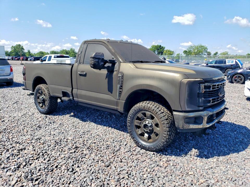 Продажа на аукционе авто 2025 Ford F350, vin: 1FTRF3BN6SED75896, номер лота: 63929876