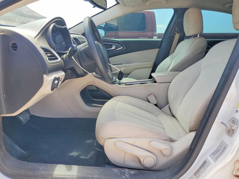 63881556 :رقم المزاد ، 1C3CCCAB6FN579873 vin ، 2015 Chrysler 200 مزاد بيع