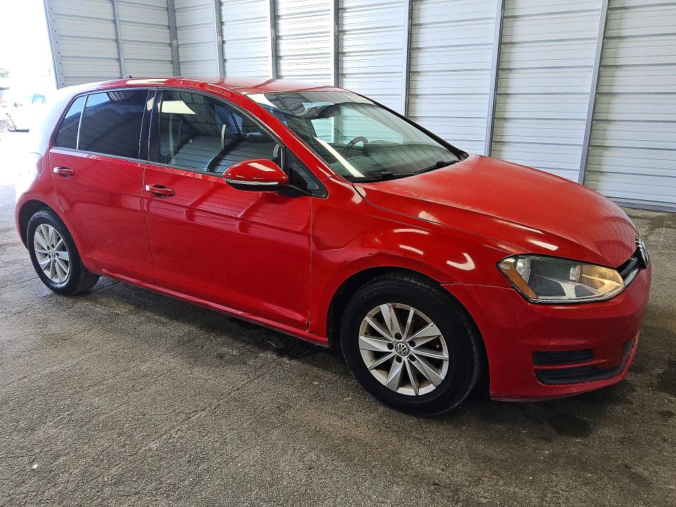 65384426 :رقم المزاد ، 3VW217AUXGM010426 vin ، 2016 Volkswagen Golf مزاد بيع