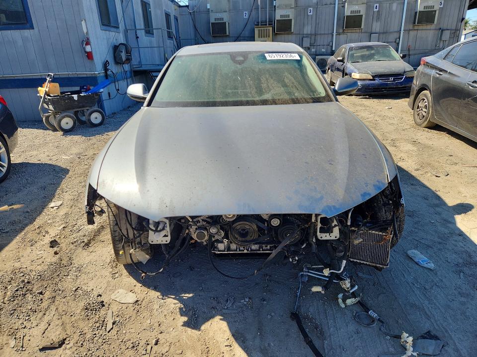 Продажа на аукционе авто 2012 Audi A6, vin: WAUJGAFC8CN066646, номер лота: 65192356