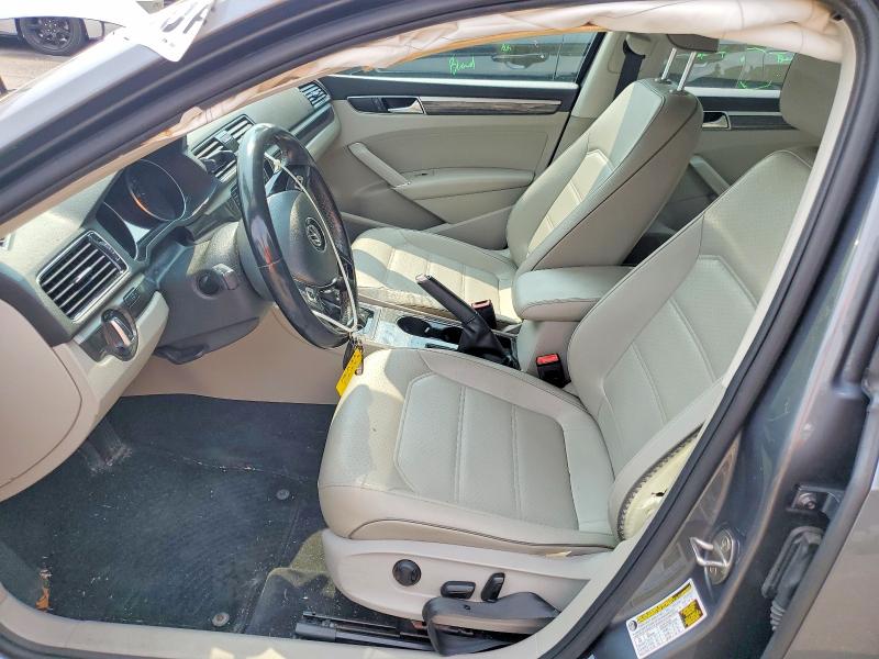 Продажа на аукционе авто 2018 Volkswagen Passat, vin: 1VWBA7A3XJC044124, номер лота: 64780566