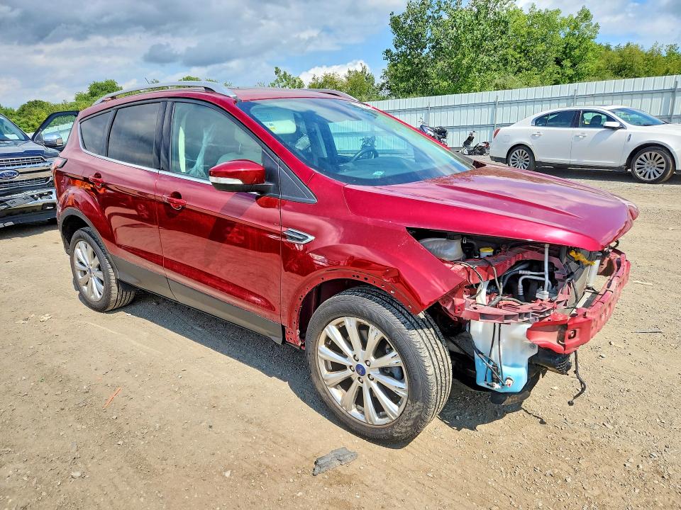 2017 Ford Escape მანქანა იყიდება აუქციონზე, vin: 1FMCU9J93HUD48071, აუქციონის ნომერი: 64894906