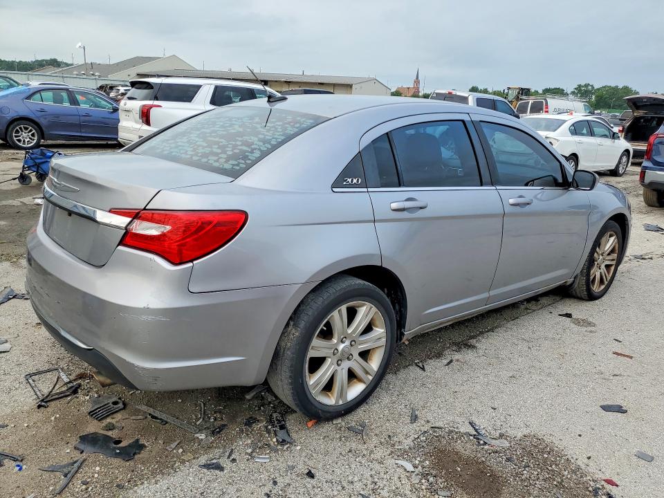 Продаж на аукціоні авто 2013 Chrysler 200, vin: 1C3CCBBB0DN584802, номер лоту: 64062056