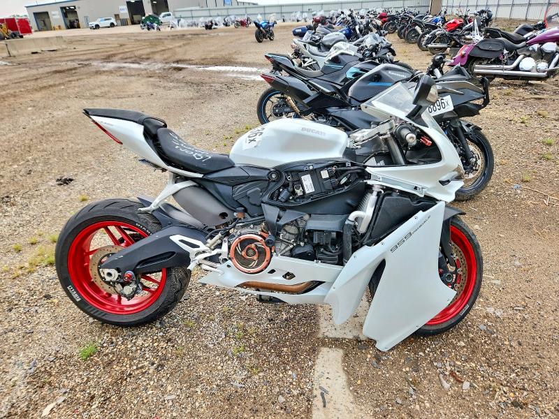 Продаж на аукціоні авто 2019 Ducati Superbike, vin: ZDM14B1W7KB009474, номер лоту: 62401036