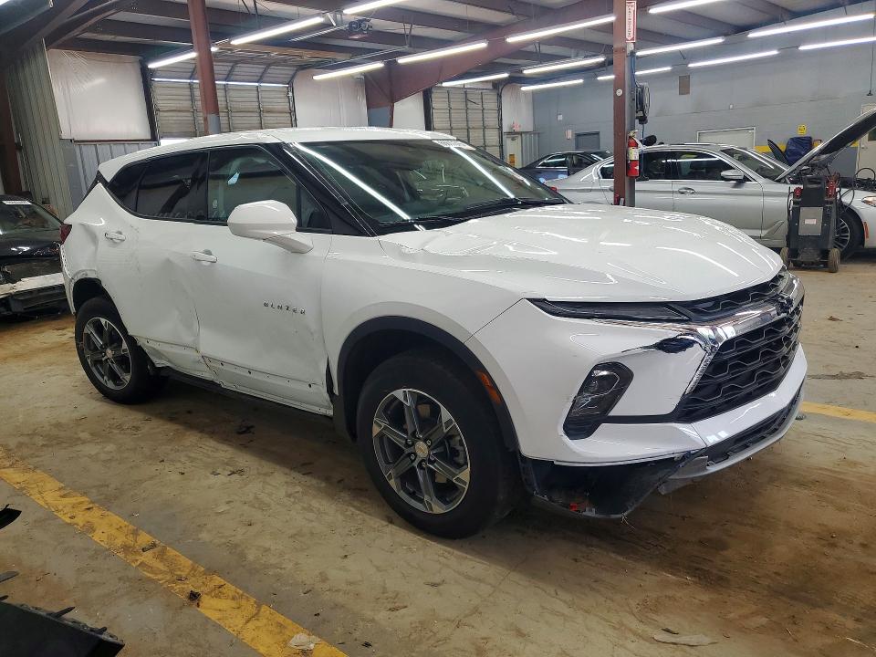 2025 Chevrolet Blazer მანქანა იყიდება აუქციონზე, vin: 3GNKBCR49SS236837, აუქციონის ნომერი: 66017316