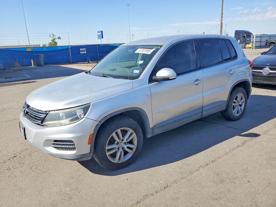 Продажа на аукционе авто 2014 Volkswagen Tiguan, vin: WVGBV3AX2EW541820, номер лота: 67207896