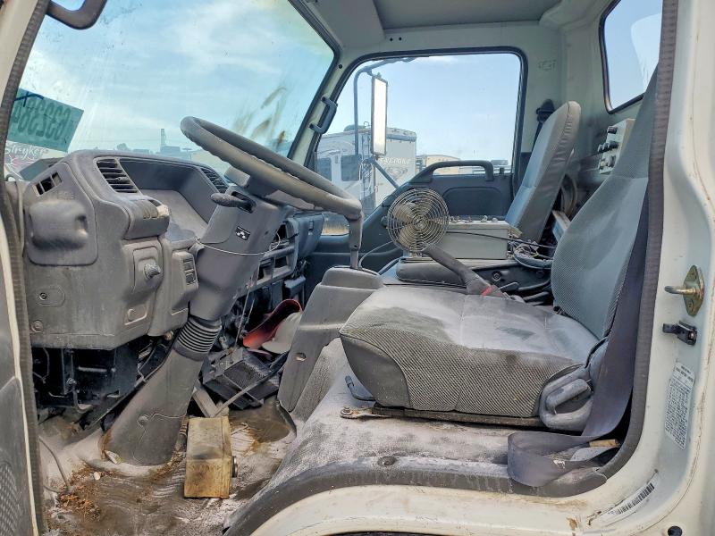 1997 Gmc 4000 მანქანა იყიდება აუქციონზე, vin: 4KDB4B1R7VJ002475, აუქციონის ნომერი: 63238406