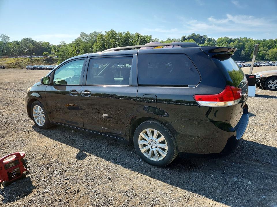 Продажа на аукционе авто 2012 Toyota Sienna, vin: 5TDDK3DC0CS040761, номер лота: 65112306