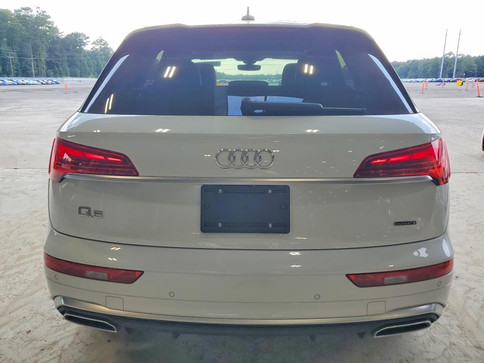 66958176 :رقم المزاد ، WA1E2AFY9M2090773 vin ، 2021 Audi Q5 E مزاد بيع