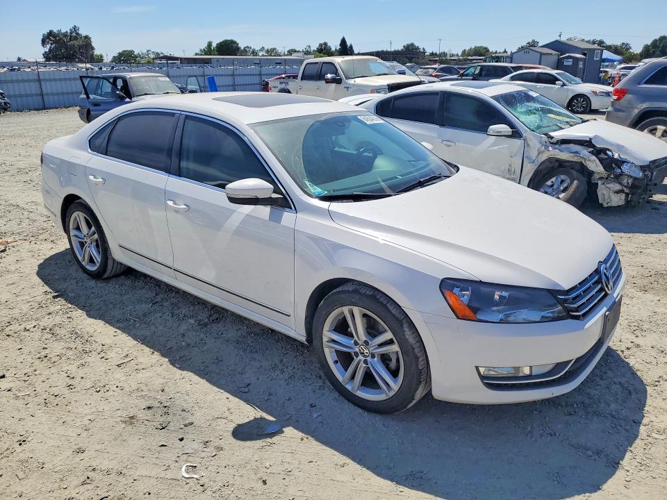 Продажа на аукционе авто 2012 Volkswagen Passat, vin: 1VWCM7A39CC079431, номер лота: 64504916