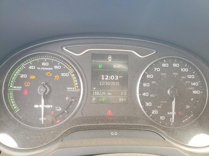 Продаж на аукціоні авто 2018 Audi A3, vin: WAUUPBFF3JA058164, номер лоту: 64848136