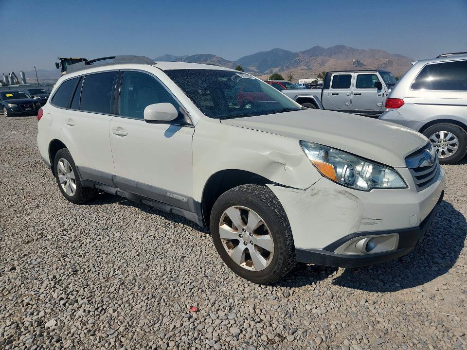63708296 :رقم المزاد ، 4S4BRBFC5A3338517 vin ، 2010 Subaru Outback مزاد بيع