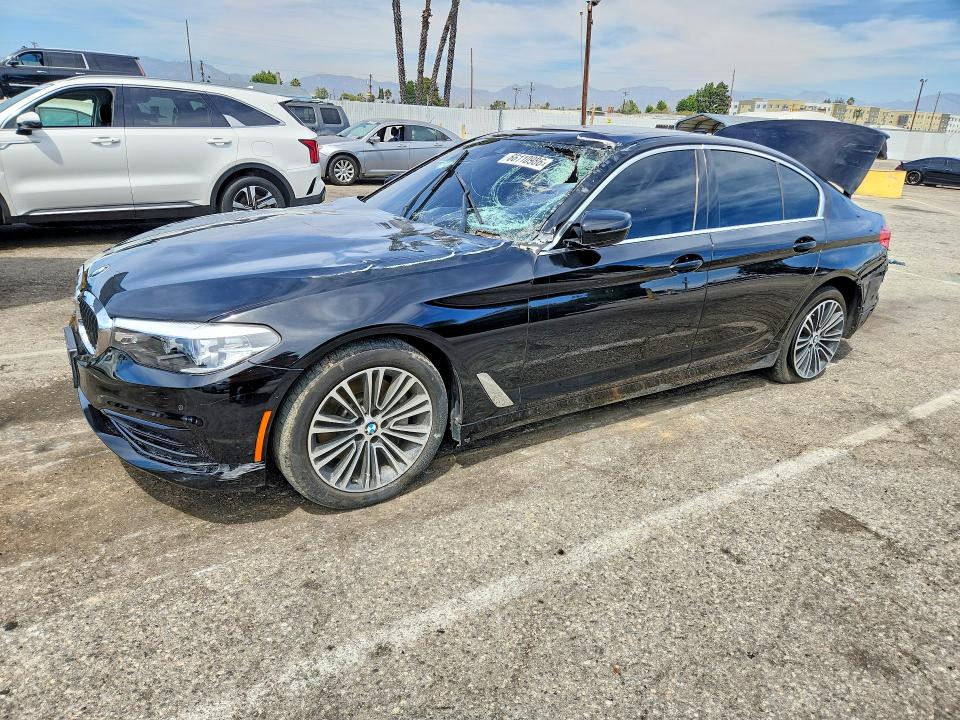 66110986 :رقم المزاد ، WBAJA5C58KWW02566 vin ، 2019 Bmw 530 مزاد بيع