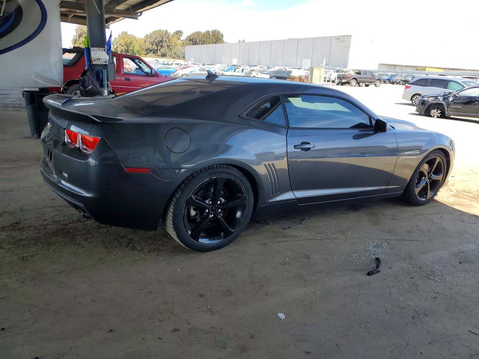 2011 Chevrolet Camaro მანქანა იყიდება აუქციონზე, vin: 2G1FB1ED0B9125863, აუქციონის ნომერი: 65532246