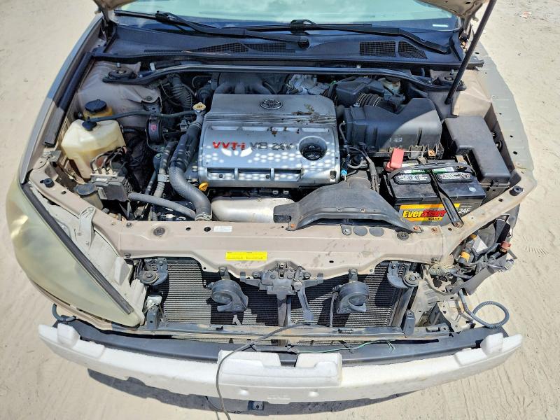 65145366 :رقم المزاد ، 4T1BF30K54U584982 vin ، 2004 Toyota Camry مزاد بيع