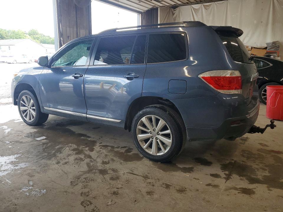 Продажа на аукционе авто 2012 Toyota Highlander, vin: 5TDBK3EH1CS169982, номер лота: 64001576