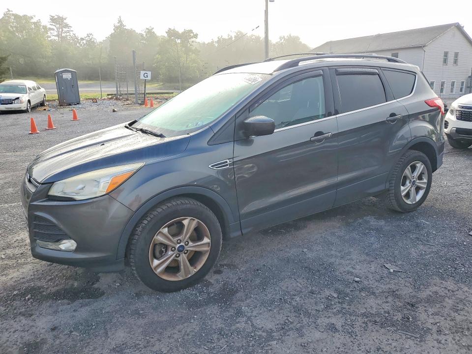 2016 Ford Escape მანქანა იყიდება აუქციონზე, vin: 1FMCU9GX9GUC64440, აუქციონის ნომერი: 63820826