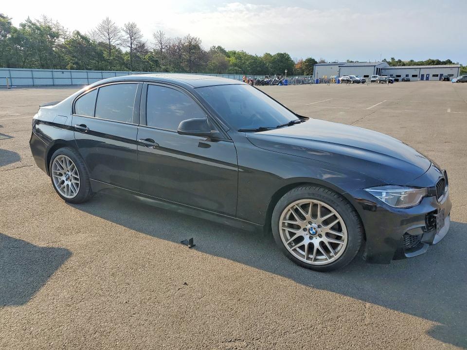 64261586 :رقم المزاد ، WBA8E3C56GK503475 vin ، 2016 Bmw 328 مزاد بيع
