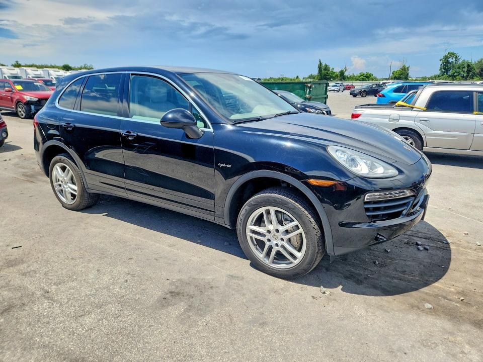 Продаж на аукціоні авто 2014 Porsche Cayenne, vin: WP1AE2A21ELA50377, номер лоту: 65758616