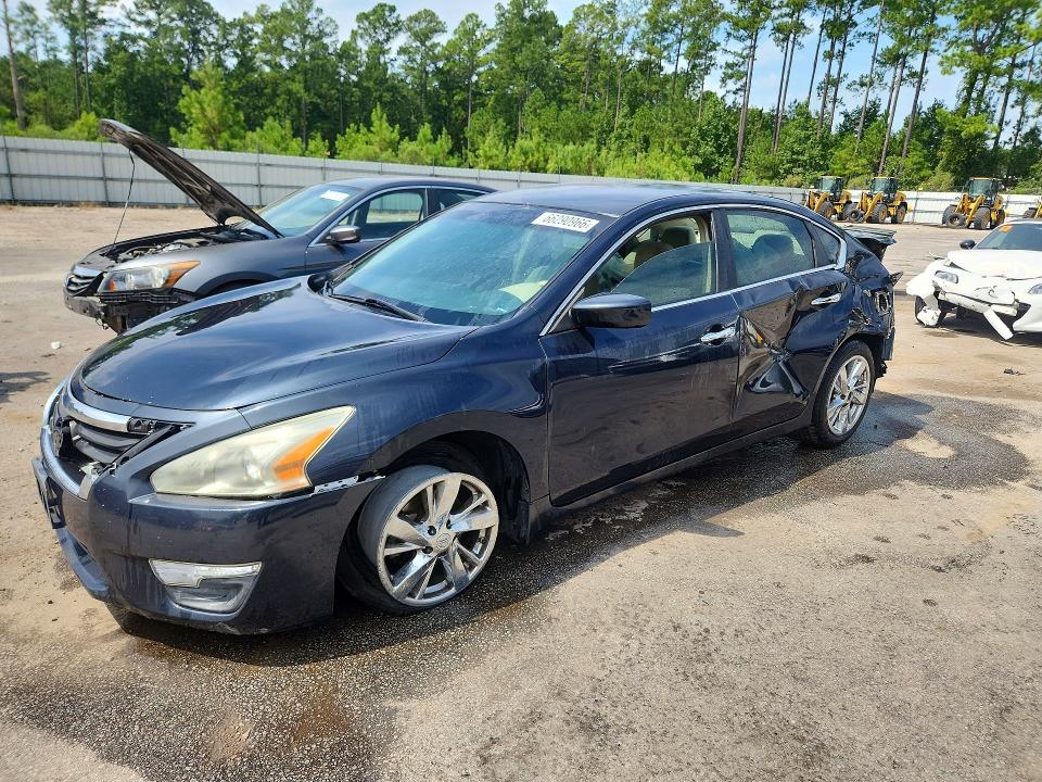 2013 Nissan Altima მანქანა იყიდება აუქციონზე, vin: 1N4AL3AP9DC914069, აუქციონის ნომერი: 66290966