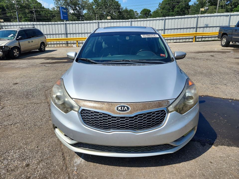65986256 :رقم المزاد ، KNAFZ4A81F5380115 vin ، 2015 Kia Forte مزاد بيع