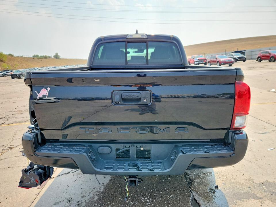 Продажа на аукционе авто 2018 Toyota Tacoma, vin: 5TFAX5GN1JX121482, номер лота: 63940906