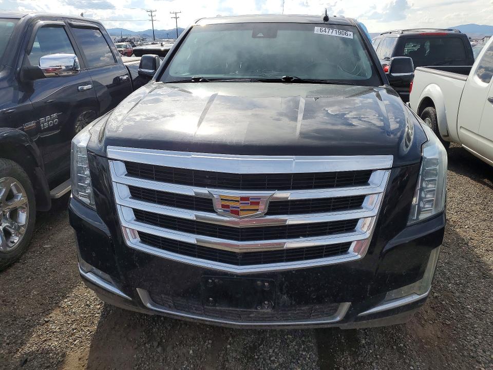 2018 Cadillac Escalade მანქანა იყიდება აუქციონზე, vin: 1GYS4HKJ1JR337723, აუქციონის ნომერი: 64771906