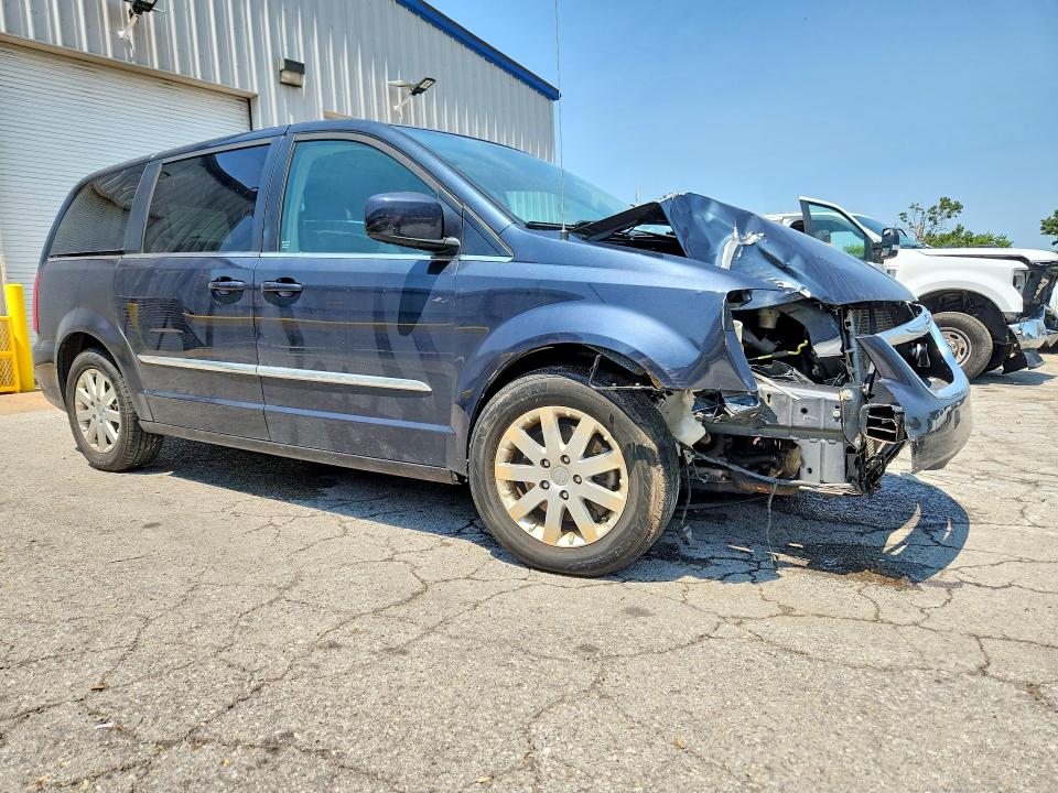 61206916 :رقم المزاد ، 2C4RC1BG4ER381587 vin ، 2014 Chrysler Town & Country مزاد بيع