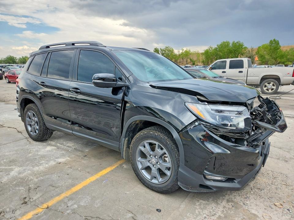 64339176 :رقم المزاد ، 5FNYF8H6XSB002349 vin ، 2025 Honda Passport مزاد بيع