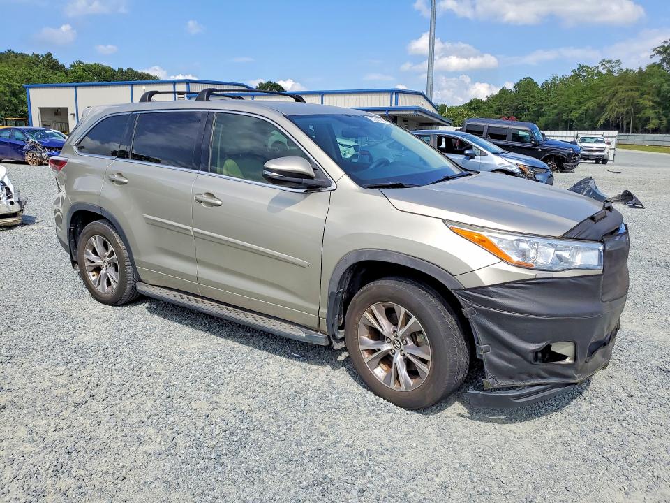 63747786 :رقم المزاد ، 5TDBKRFH0GS313044 vin ، 2016 Toyota Highlander مزاد بيع