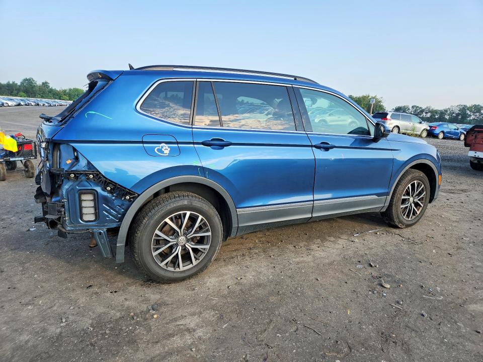 63417616 :رقم المزاد ، 3VV2B7AX2LM017084 vin ، 2020 Volkswagen Tiguan مزاد بيع