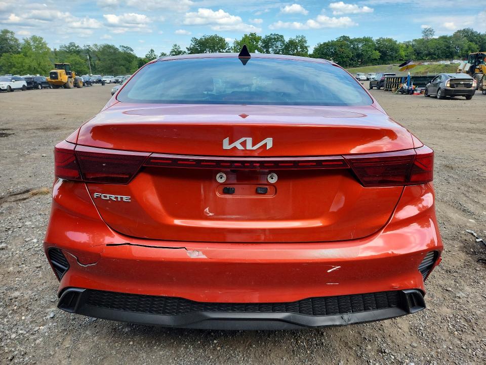65999966 :رقم المزاد ، 3KPF24AD5RE717219 vin ، 2024 Kia Forte مزاد بيع