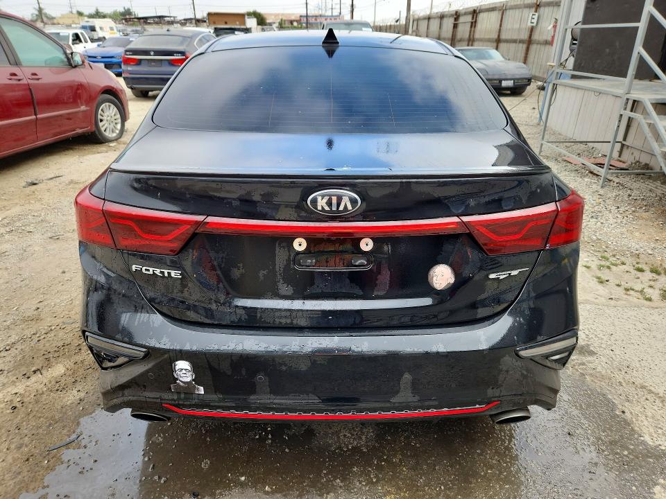 2021 Kia Forte მანქანა იყიდება აუქციონზე, vin: 3KPF44AC3ME354008, აუქციონის ნომერი: 63411886