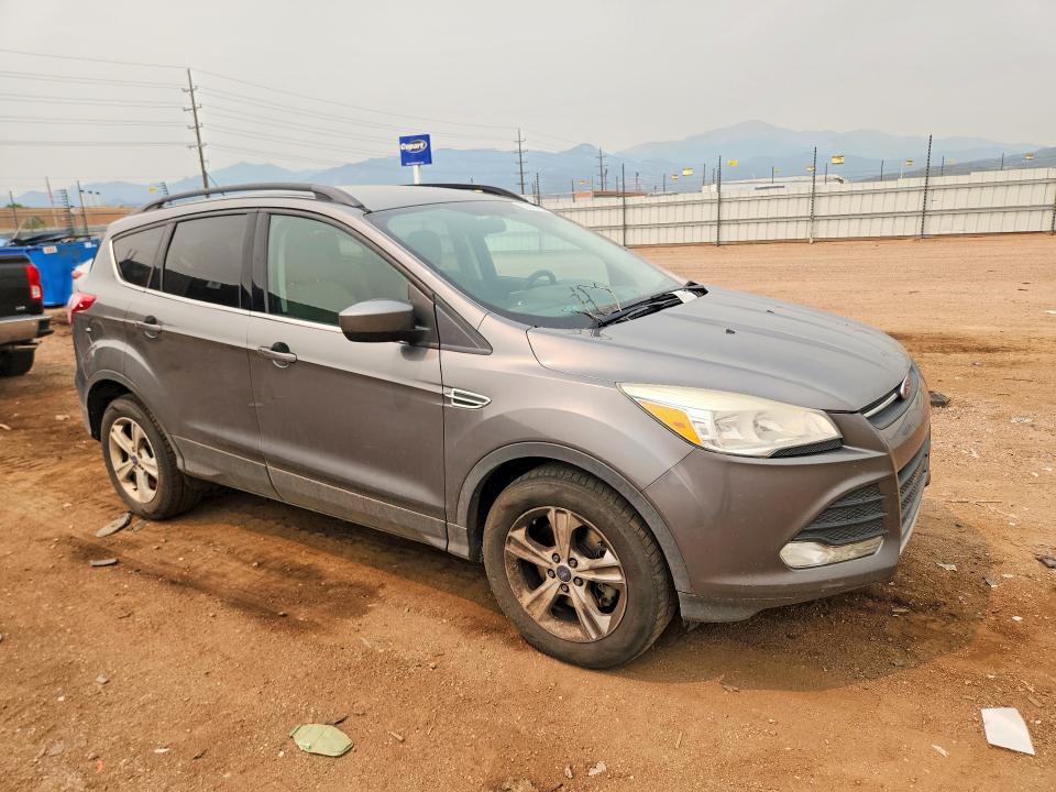 2014 Ford Escape მანქანა იყიდება აუქციონზე, vin: 1FMCU9G9XEUC54062, აუქციონის ნომერი: 63842366