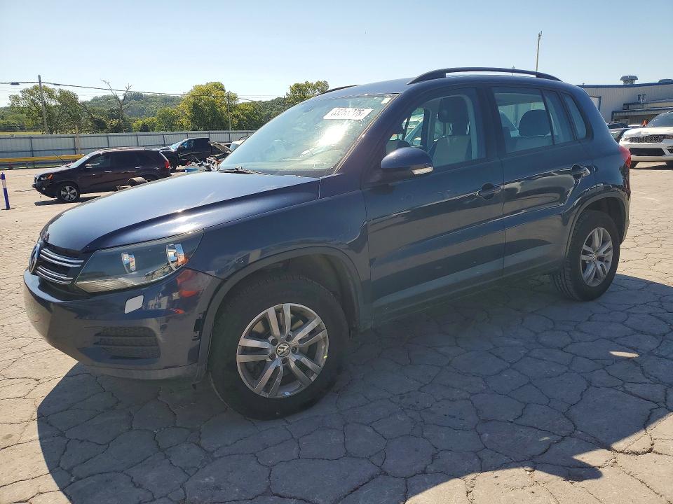 Auction sale of the 2016 Volkswagen Tiguan, vin: WVGAV7AX7GW586595, lot number: 63258976