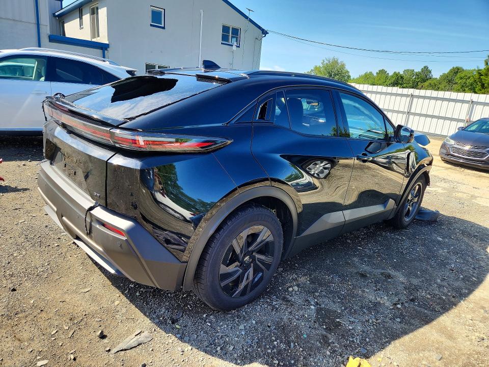 66207526 :رقم المزاد ، JTMAAAAD6TJ011009 vin ، 2026 Toyota C-hr مزاد بيع